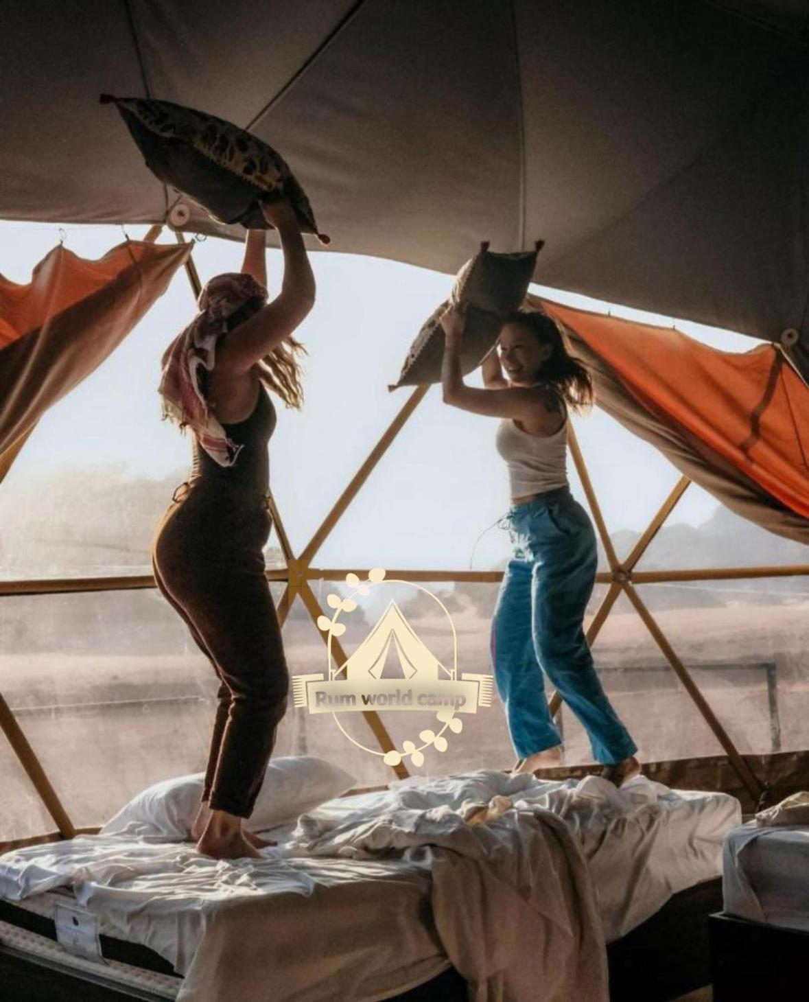 Rum World Bubble Luxury Camp Wadi Rum Exterior foto