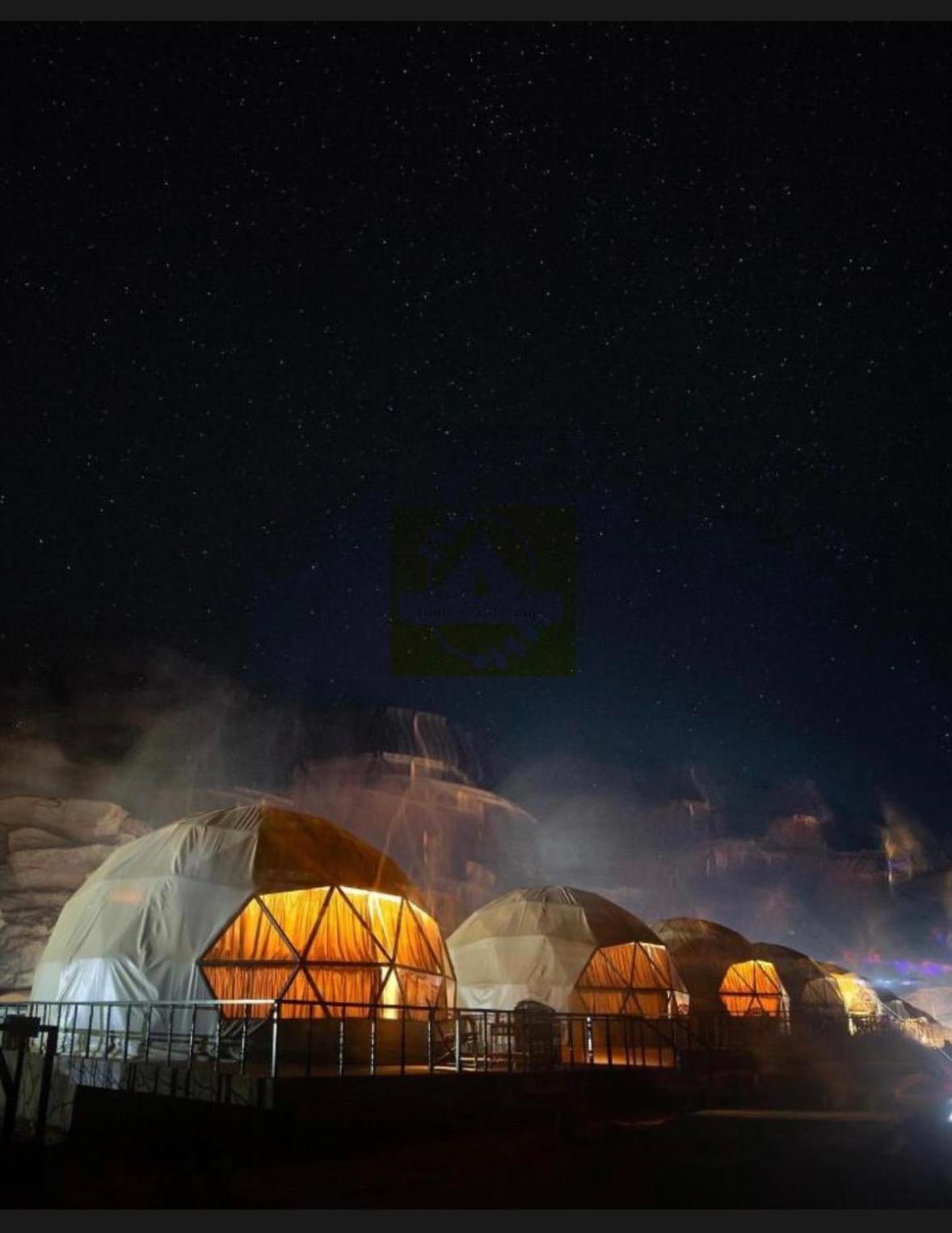Rum World Bubble Luxury Camp Wadi Rum Exterior foto
